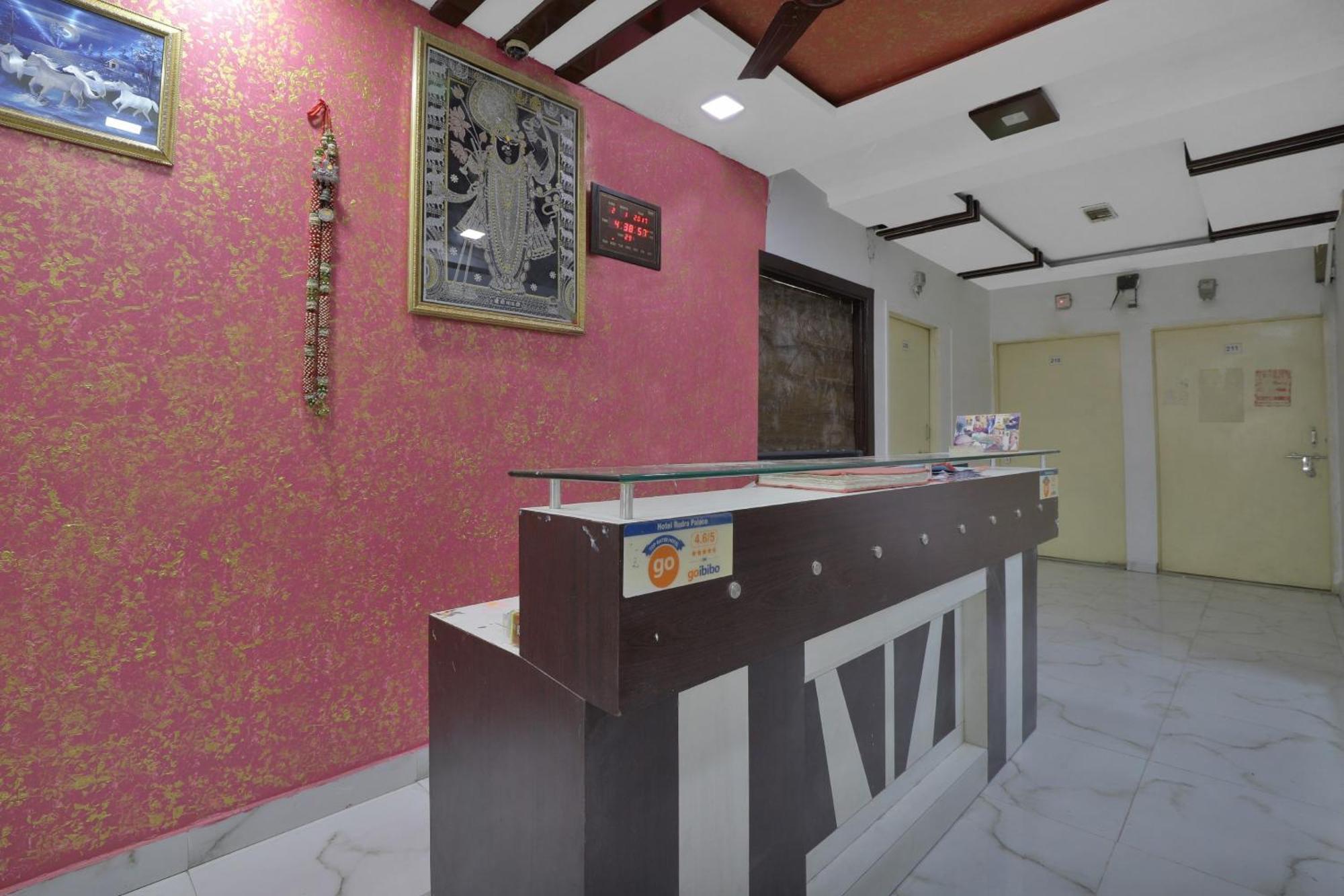 Hotel O Rudra Palace Ahmedabad Exterior foto